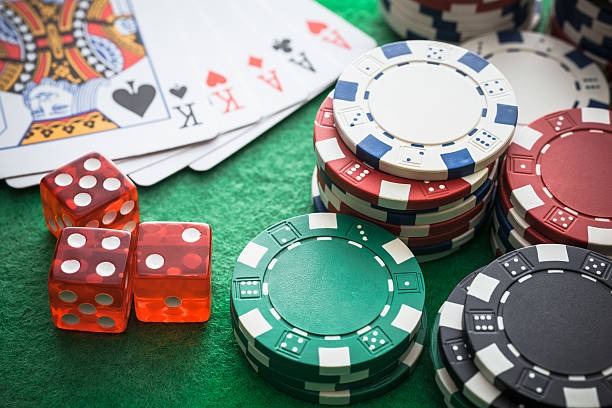 mpo222 slot Kode Alam interface on mobile phone during betting round